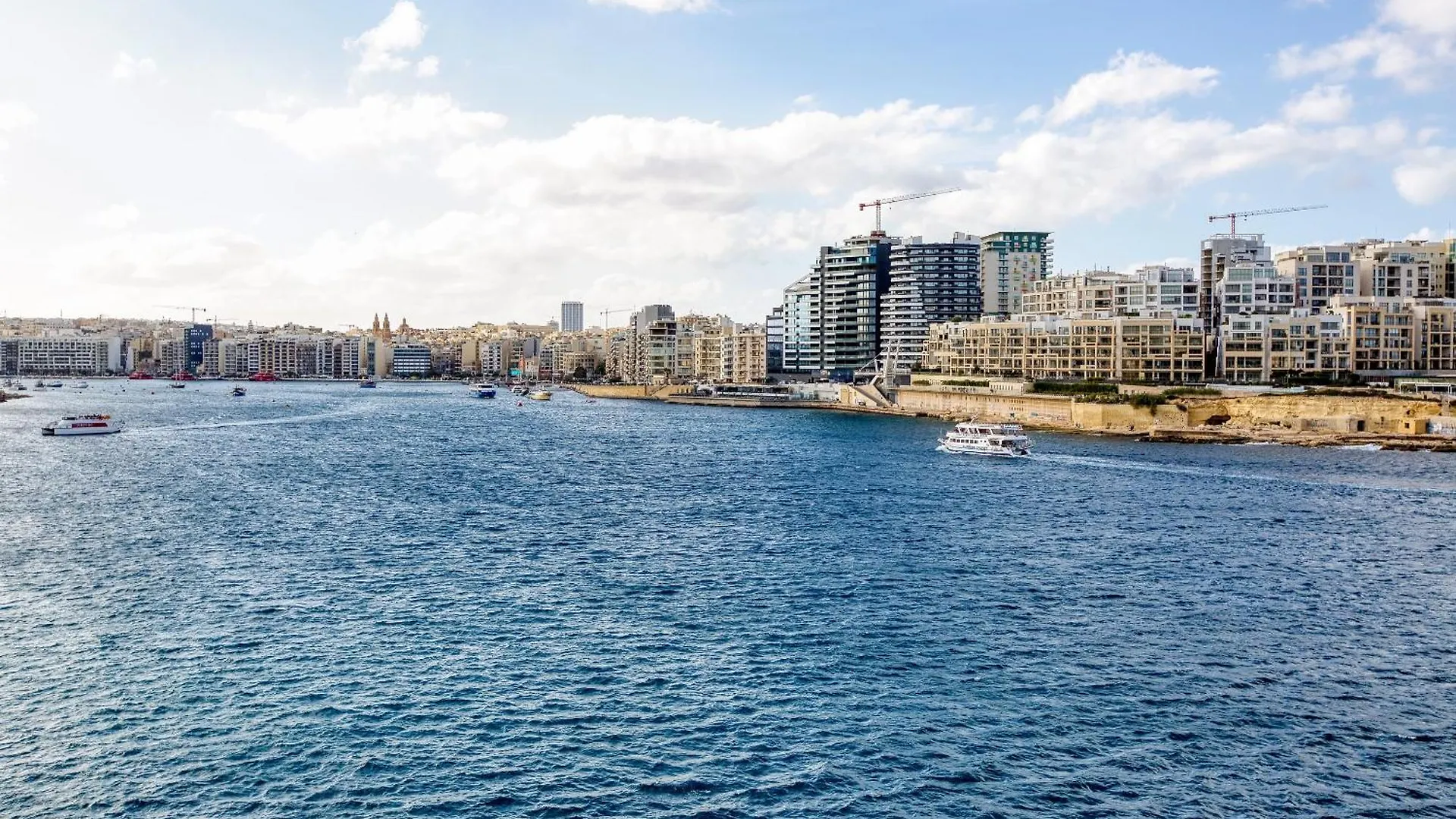 Cosy 1Br Home In The Heart Of Vibrant Valletta By 360 Estates