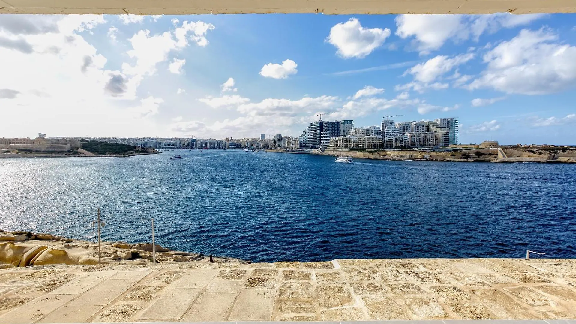 Cosy 1Br Home In The Heart Of Vibrant Valletta By 360 Estates Malta